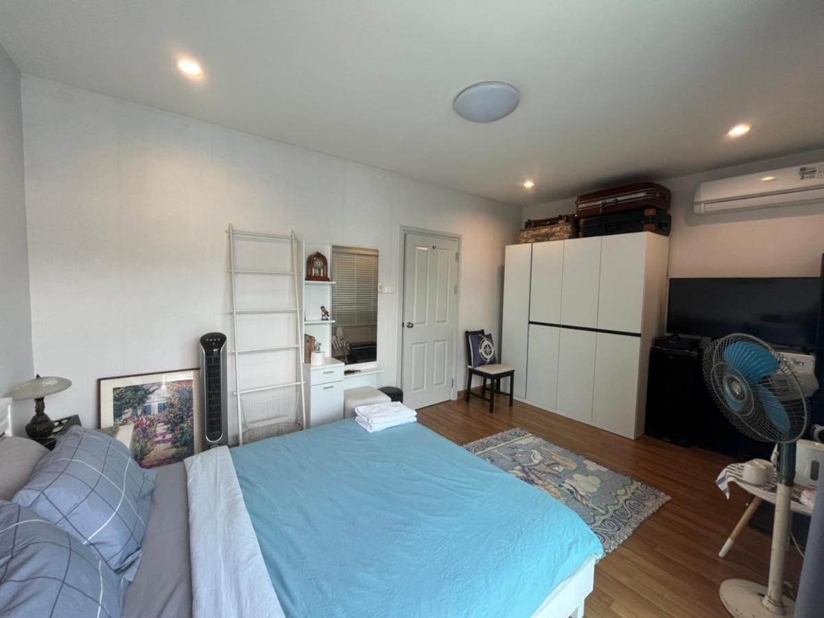 Autta House Apartment กรุงเทพมหานคร ภายนอก รูปภาพ