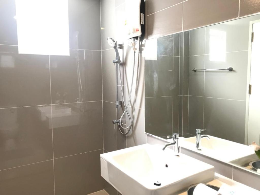 Autta House Apartment กรุงเทพมหานคร ภายนอก รูปภาพ